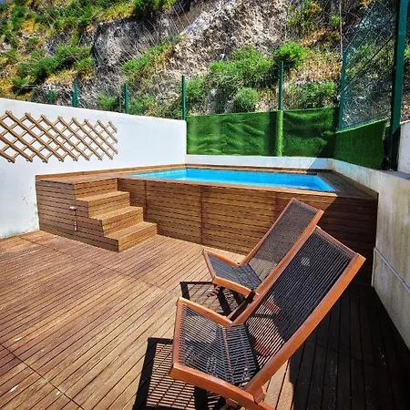 Prazeres Pool Apartment Lisbon